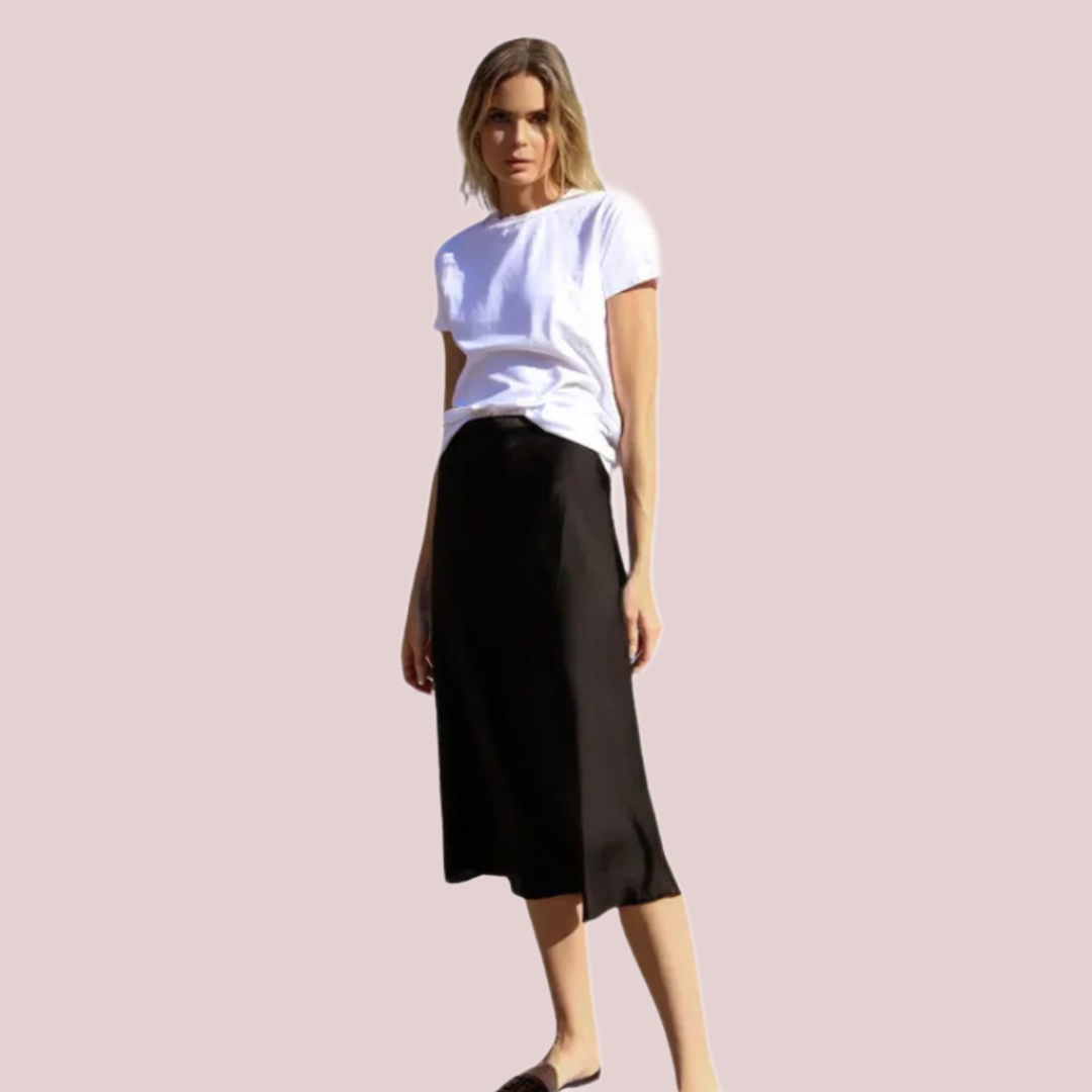 Essential Short-Sleeve Crew Neck Tee - BashStyling