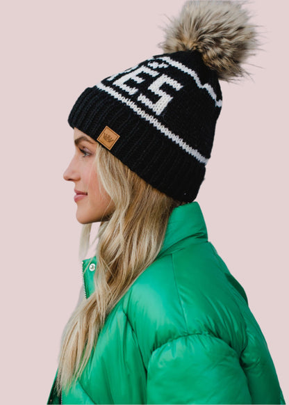 Black & White Apres Pom Hat